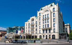 AMBASSADORI TBILISI HOTEL 5*