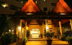 NOVA PARK HOTEL & SERVICE APARTMENT 3*