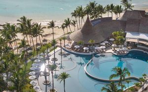 LUX* BELLE MARE 5*