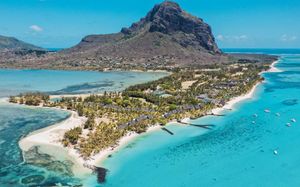 PARADIS BEACHCOMBER GOLF RESORT & SPA 5*