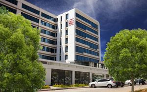 NEARPORT HOTEL 4*