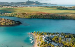 BEACHCOMBER SHANDRANI RESORT & SPA 5*