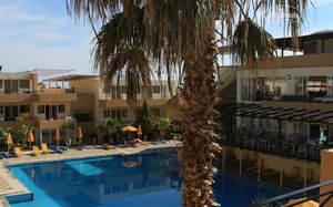 KAVROS GARDEN 3*