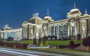 THE LAND OF LEGENDS KINGDOM 5*