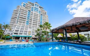 ANDAMAN BEACH SUITES HOTEL 4*