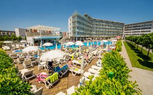 AQUA NEVIS CLUB HOTEL 4*