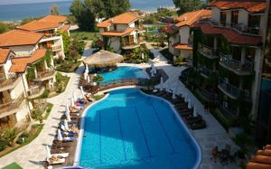 LAGUNA BEACH RESORT & SPA 4 *