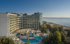MARINA GRAND BEACH 5 *