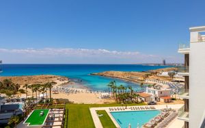 CHRYSOMARE BEACH HOTEL & RESORT 5*