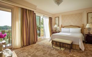 FOUR SEASONS CAIRO AT THE FIRST RESIDENCE 5*
