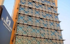 AL MANSOUR SUITES HOTEL 4*