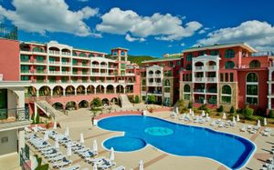 SAINT GEORGE PALACE 4 *