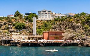 LA BOUTIQUE HOTEL 4*