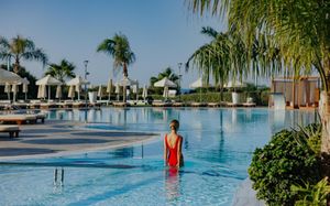 NISSIBLU BEACH RESORT 5*