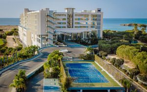 NISSIBLU BEACH RESORT 5*