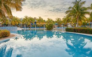 ASTON COSTA VERDE BEACH RESORT (EX. FIESTA AMERICANA HOLGUIN COSTA VERDE) 4*