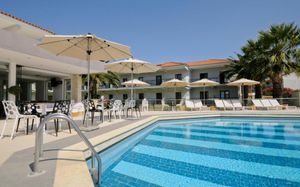 ARISTOTELIS FOURKA 1*