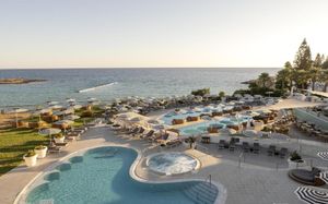 THE KING JASON PROTARAS (ADULTS ONLY) 4*