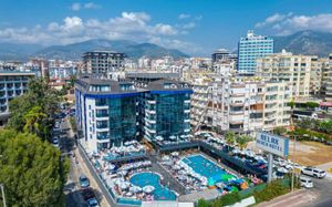 RELAX BEACH HOTEL 4*