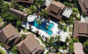 BLU PINE VILLA & POOL ACCESS (EX. KATA LUCKY VILLA) 3*