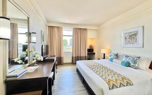 PHUKET MERLIN 3 *