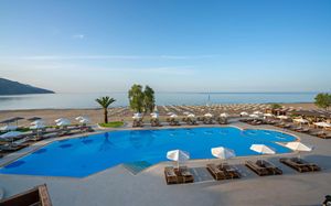 PILOT BEACH RESORT & SPA 5* DELUXE