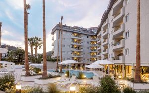 AQUA HOTEL MONTAGUT 4*
