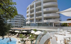 PREMIER & SUITES 5*