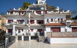 VELLO D'ORO ART HOTEL 3*