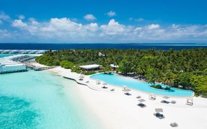 AMILLA MALDIVES RESORT & RESIDENCES (EX. AMILLA FUSHI) 5*