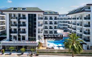 OBA STAR HOTEL & SPA