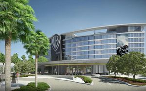 THE WB ABU DHABI, CURIO COLLECTION BY HILTON 5*