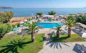 SEA SIDE APARTMENTS (STALOS) 2*