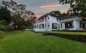 THE POSTCARD VELHA 5*