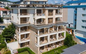 PARAISO THEOPOLIS 3*