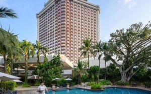 CENTARA GRAND AT CENTRAL PLAZA LADPRAO 5*