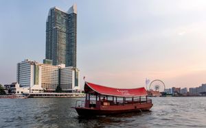 RAMADA PLAZA BANGKOK MENAM RIVERSIDE 5*