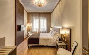 PALAZZO PORTA ROMANA 4*