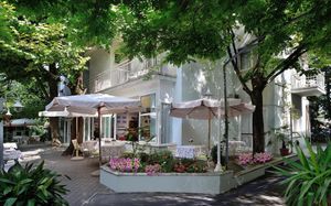 CAPRI HOTEL (RIMINI) 2*