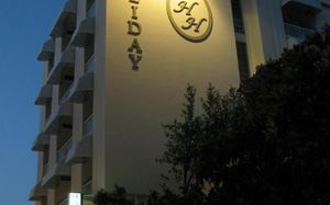 HOTEL HOLIDAY (CATTOLICA) 3*