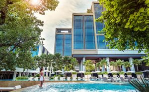 FOUR SEASONS HOTEL BANGKOK AT CHAO PHRAYA RIVER 5*