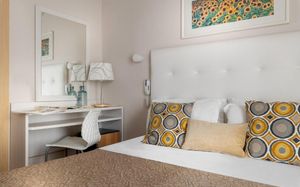 HOTEL ELISEO RICCIONE 3*