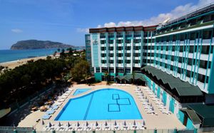 ANANAS HOTEL 4*