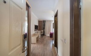 CRYSTAL AURA BEACH RESORT & SPA 5*