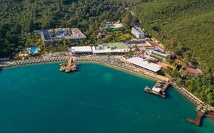 CRYSTAL GREEN BAY RESORT & SPA 5*