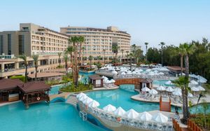 FAME RESIDENCE LARA & SPA 5*