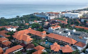 ADI DHARMA HOTEL 3*