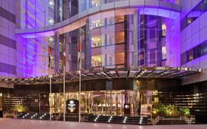 DOUBLETREE BY HILTON HOTEL & RESIDENCE DUBAI - AL BARSHA 5*