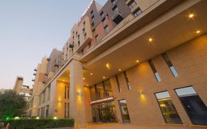 DOSSO DOSSI GOLDEN HORN 4*