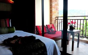 BAAN KATA MAYTHA HOTEL 3*